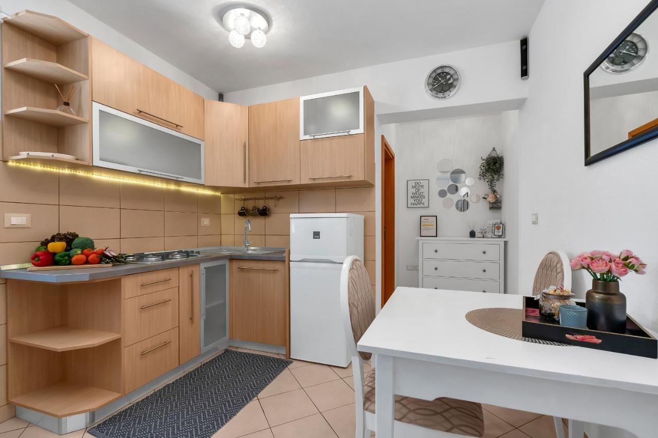 Apartman MaRiTo Selca  Bagian luar foto