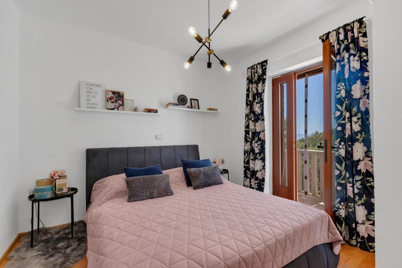 Apartman MaRiTo Selca  Bagian luar foto
