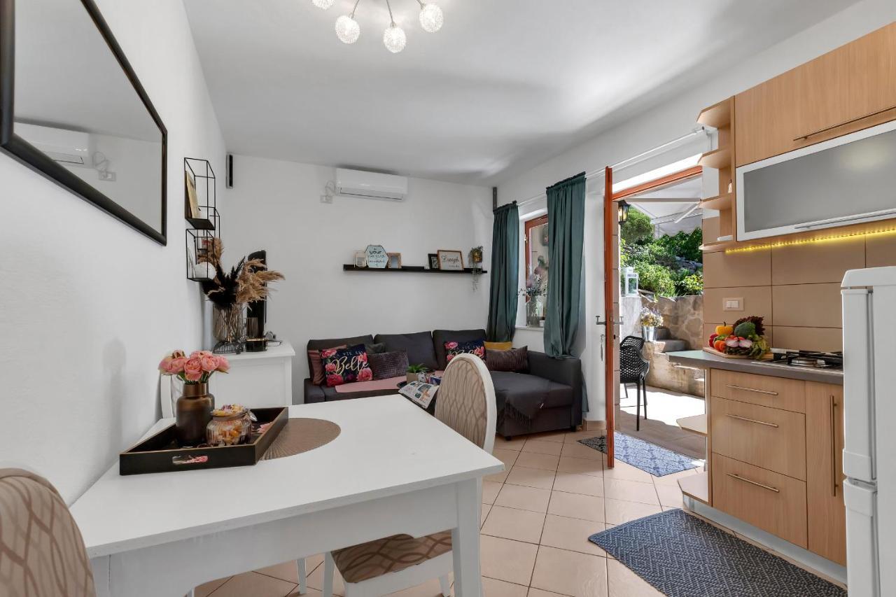 Apartman MaRiTo Selca  Bagian luar foto